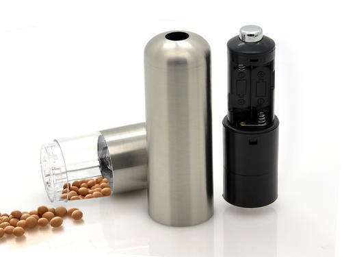 Electric Pepper Grinder - Stainless Steel, Ceramic Grinding Mechanism