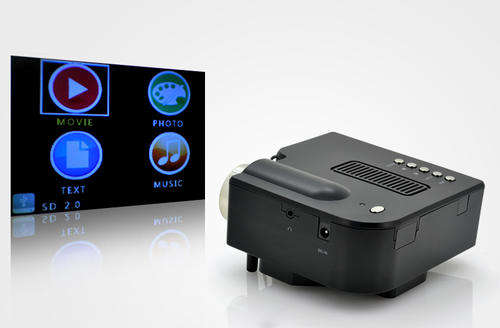Mini LED Projector "PortiMax-300" - 300:1, 320x240, 30 Lumens FREE SHIPPING