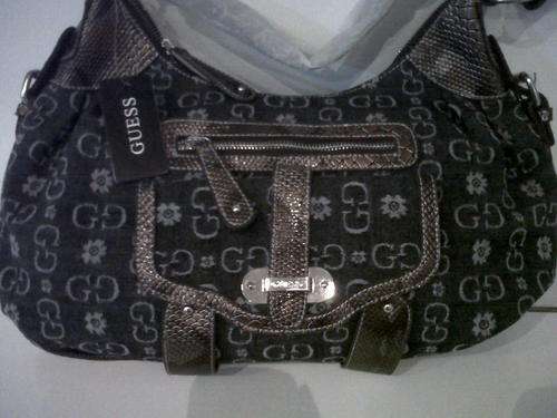 STUNNING HANDBAG