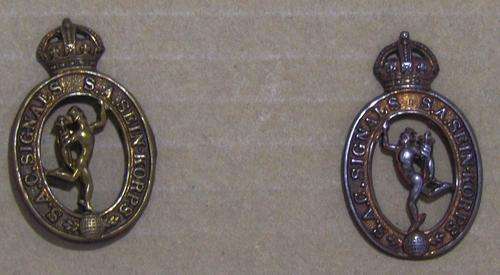 S.A Corps of Signals - collar badges