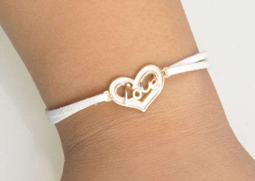 Heart charm bracelet
