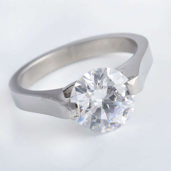 Exalted titanium cubic zirconia ring size 5