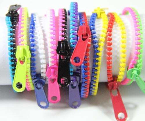 Mixed fluorescence two-colour zipper bracelet