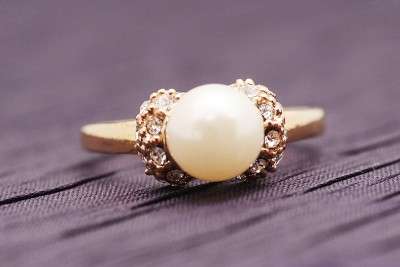 Gold filled freshwater pearl ring size 7.5