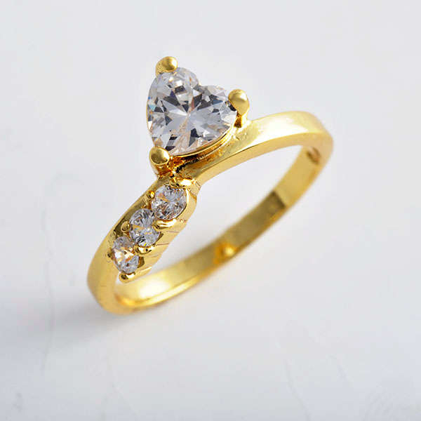 Gold filled heart ring size 7