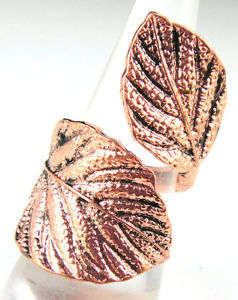 Vintage leaf ring size 6