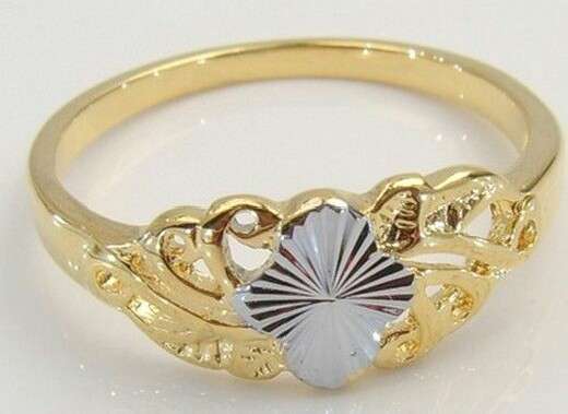 Gold filled signet ring size 6