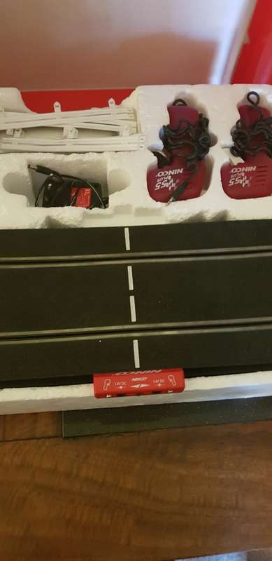 Ninco GTI CUP Scalextrics 1:32 Full Set with 2 extension kits