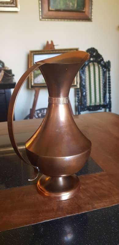 Royal Sable Copper Vase Rhodesia