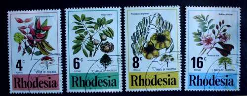 Stamp Rhodesia Trees of, 1976 SG104 mint cto