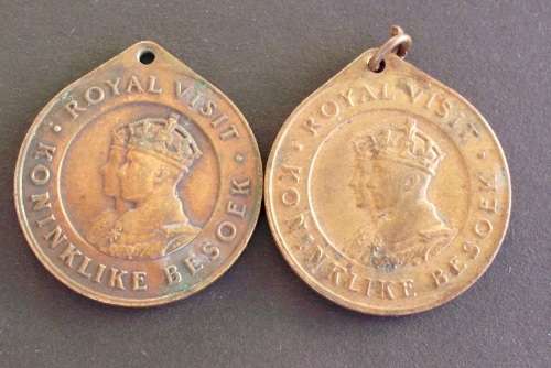Medal Royal Visit 1947 x2