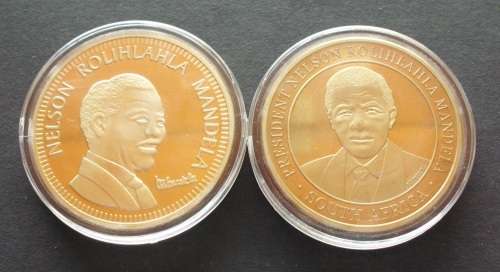 Medallions Mandela 1998/2004 encased