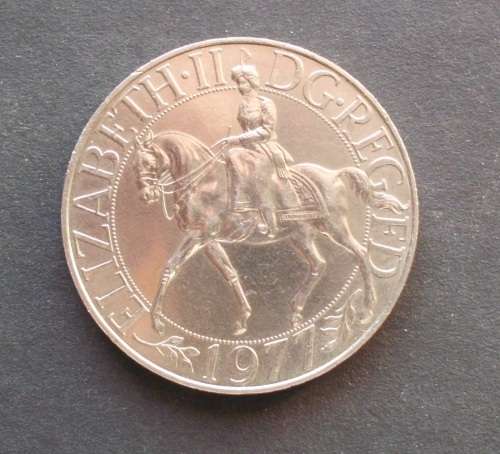 Medal -  Queen Elizabeth II 2nd Silver Jubilee Crown Silver 1977 - EFF