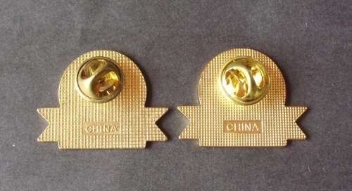 Pin Badges 3 Leaves 1 Year/5 year new