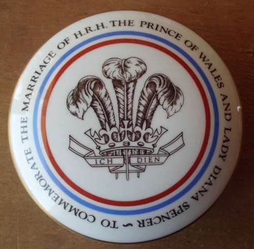 Fine China bowl - Wedding Anniversary Lady Diana 1981