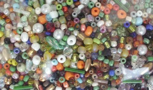 Beads 1.78kg mixed lot