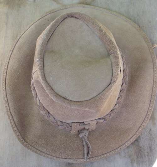 Hat - Suede Leather size `S`