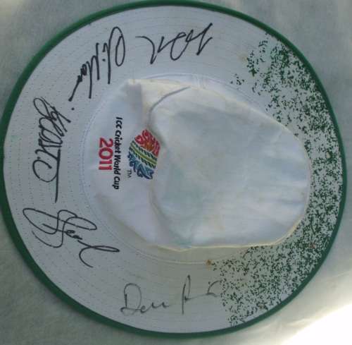 Hat - ICC Cricket 2011 - Signed by Players!