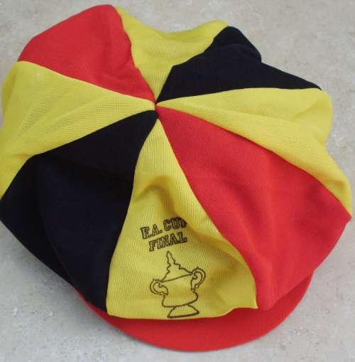Scarf + 2 Caps - Watford FC - 1984 Wembley - Unused
