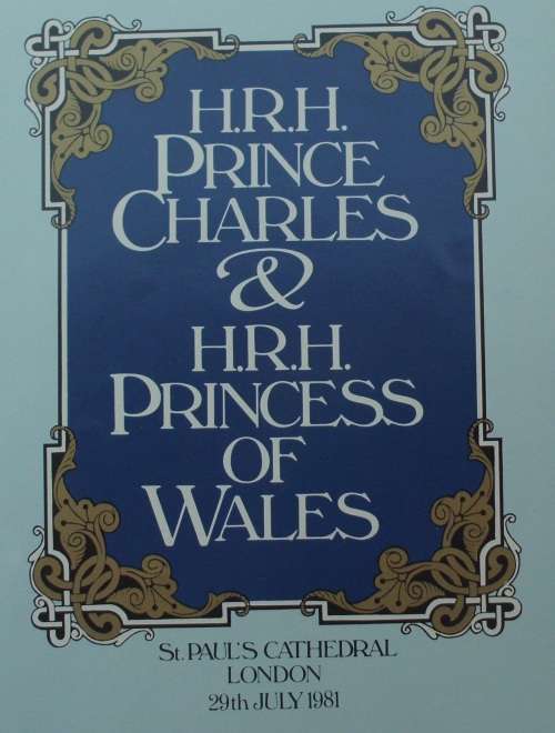 Book - Souvenier Royal Wedding - Diana + Charles  - 1981