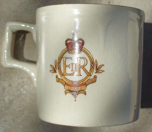 Coffee Mug[Half Size] - Queen Elizabeth - Coronation 1953 - rare