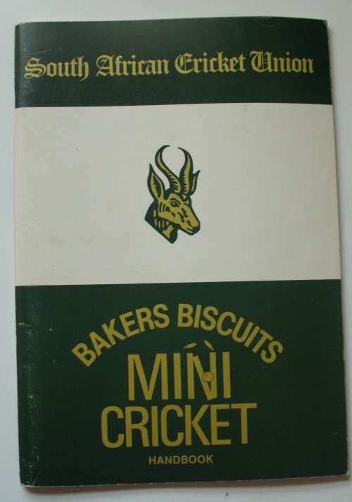 Book - Bakers Biscuits Mini cricket - 1988 - unused