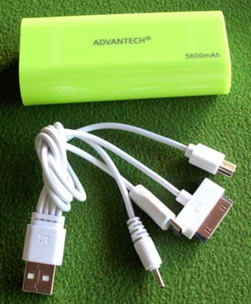 Power banks 5600mah green with multi cable.
