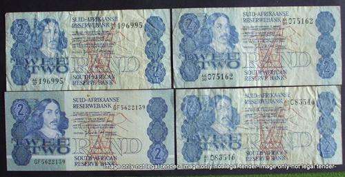 4 x R2 notes Gerhard De Kock used