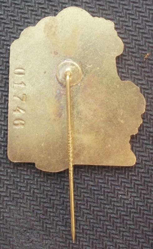 Pin Badge - Dusseldorf  Karnaval - 1974 - mint