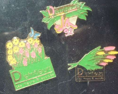Lapel Badges - Unused - French - Distrifleurs x 3