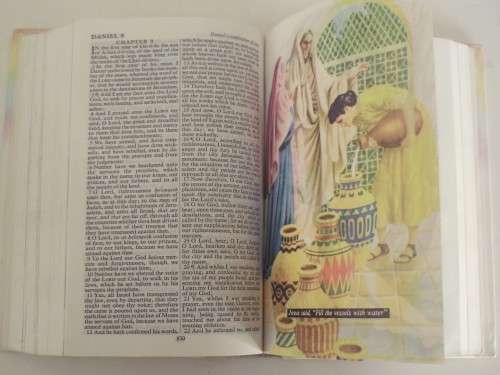 Bible - The Holy Bible - 1990s - KJV