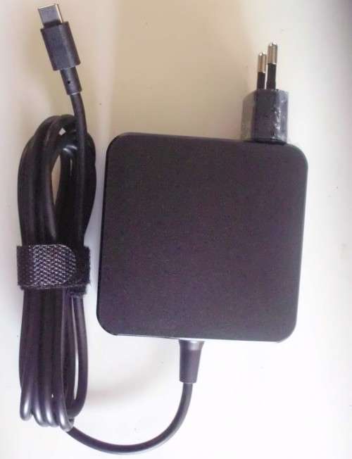 Laptop Charger - 65W - Universal - Type "C"