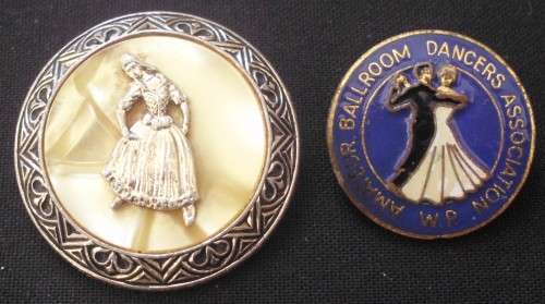 Badges x 2 - WP Dancing - Etc