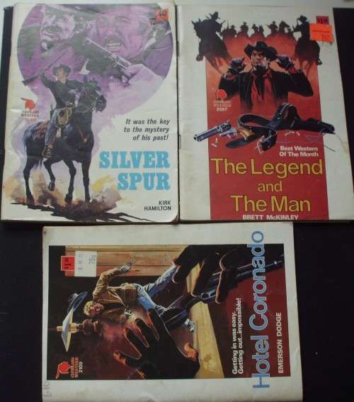 Comic Book - Cleveland x 6 - Vintage