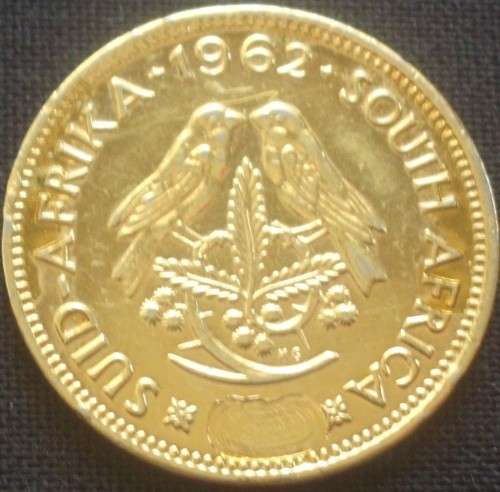 Coin/Pendant - RSA Half Cent 1962