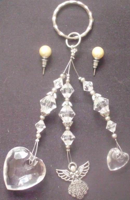 Keyring - Religious + Pearl Type Earrings