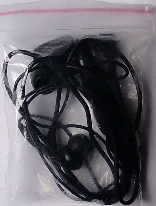 Earphones - Black - [Min Order 50 Units]