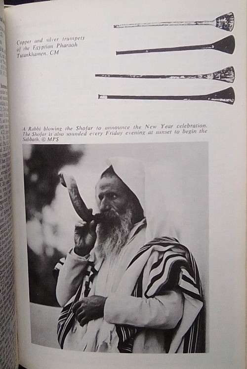 Bible - The New Compact Bible Dictionary - 1967 - Zondervan