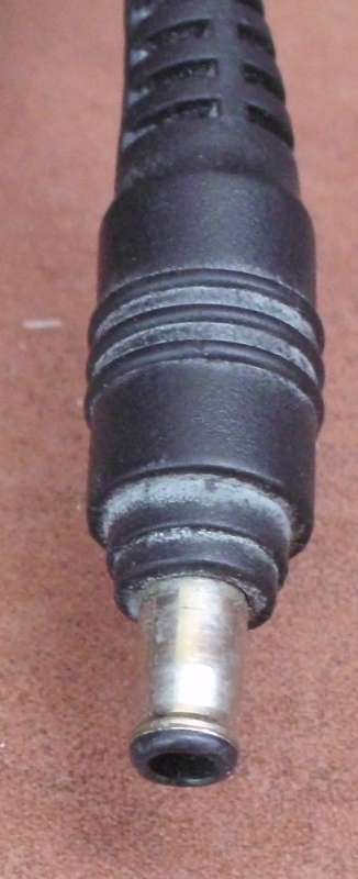 Charger - Delta - 19V 3.16A 40W - Used