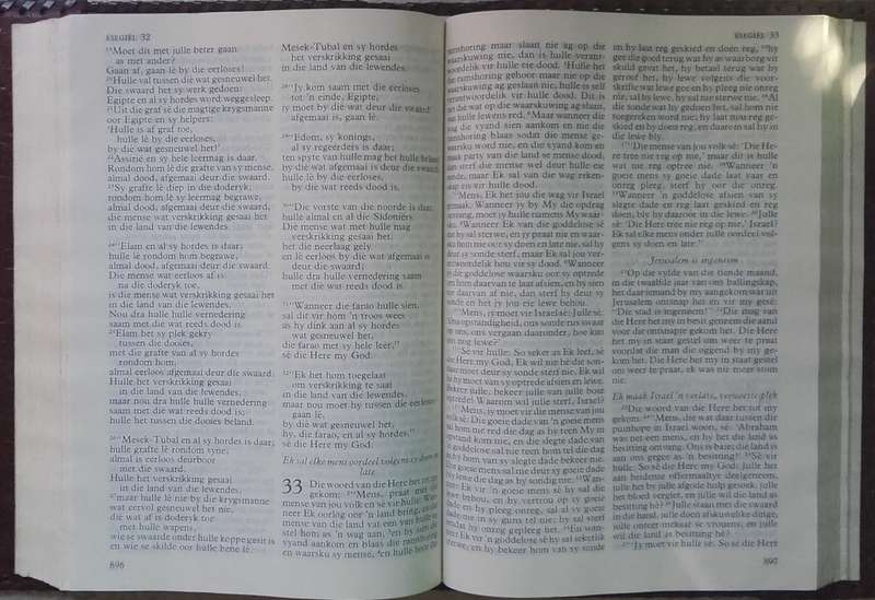 Bible - Die Bybel - 1984 + Cover