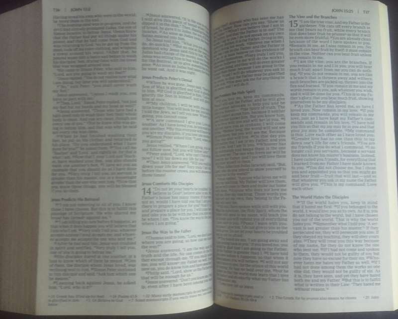 Bible - The Holy Bible - NIV - 2011 - Zondervan - SC