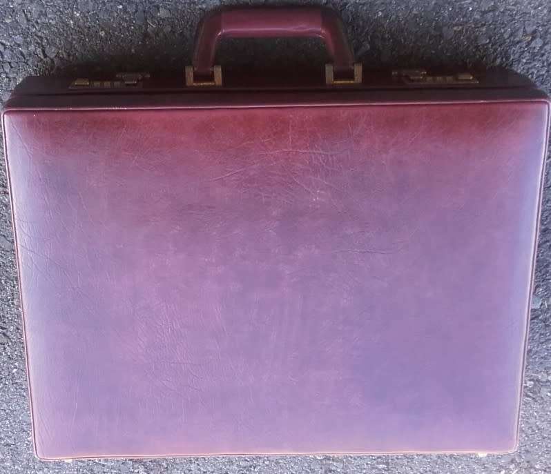 Briefcase - Giotto - Leather - Hard/Expandable