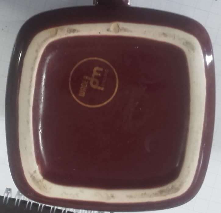 Jug - Dunhill International