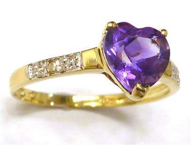 STUNNING 9CT SOLID YELLOW GOLD AMETHYST AND DIAMOND RING (INVEST NOW IN GOLD)