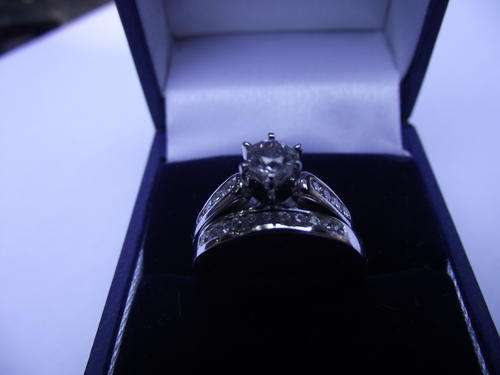 **STUNNING** S/CZ DIAMOND GENUINE 925 STERLING SILVER WEDDING RING SET.SIZE 1 X N1/2 , 3 X O.