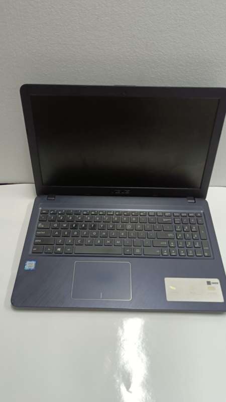 ASUS core i3 7th generation
