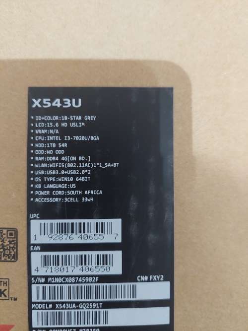 Almost New Asus I3 Laptop and bag
