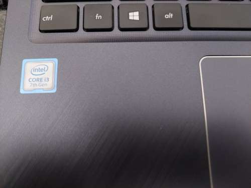 Almost New Asus I3 Laptop and bag