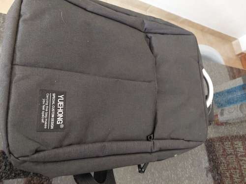 Almost New Asus I3 Laptop and bag