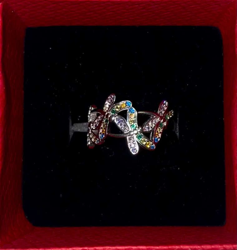 BRAND NEW - Stunning Sterling Silver Dragonfly Zirconia Ring